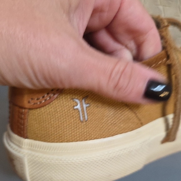 Frye Tan Canvas Men's Sneakers Size 8.5 - Picture 5 of 8